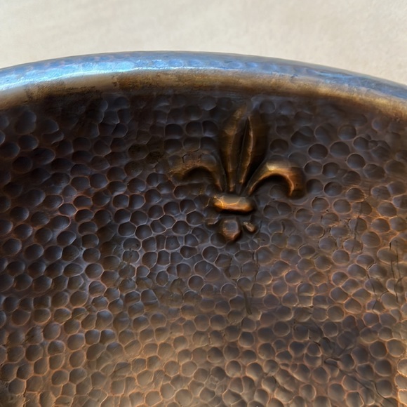 Fleur de Lis Copper Antique Finish Bathroom Sink - Picture 4 of 5